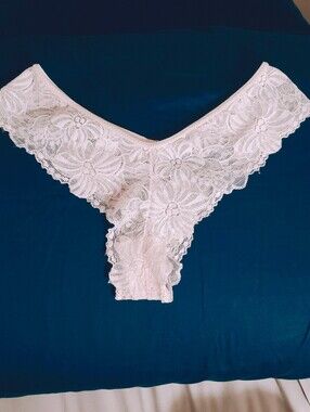 La SENZA Rare Soft Pink Floral Lace High Low Super Cheeky Scalloped Panty